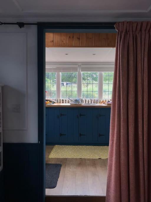 Toosey Lass - St Osyth Creek Saint Osyth 외부 사진
